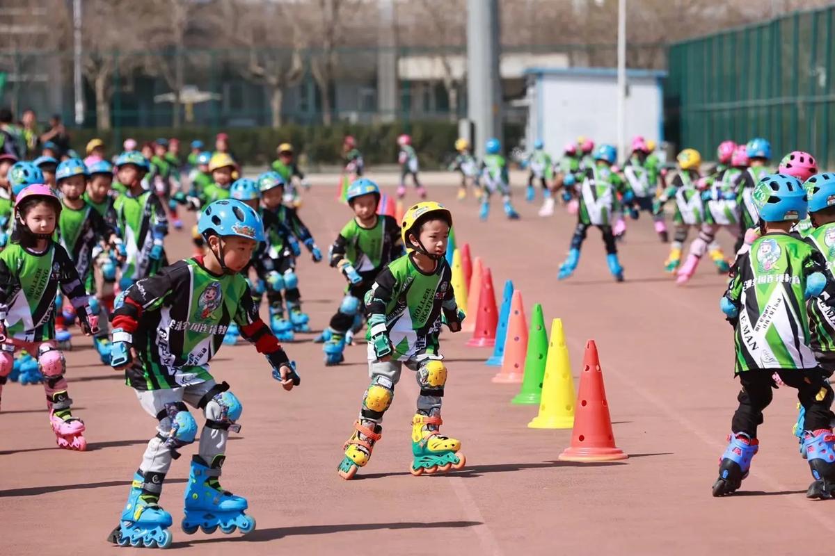 现在才知道，找个住家保姆打扫卫照顾老人原来这么便宜！.